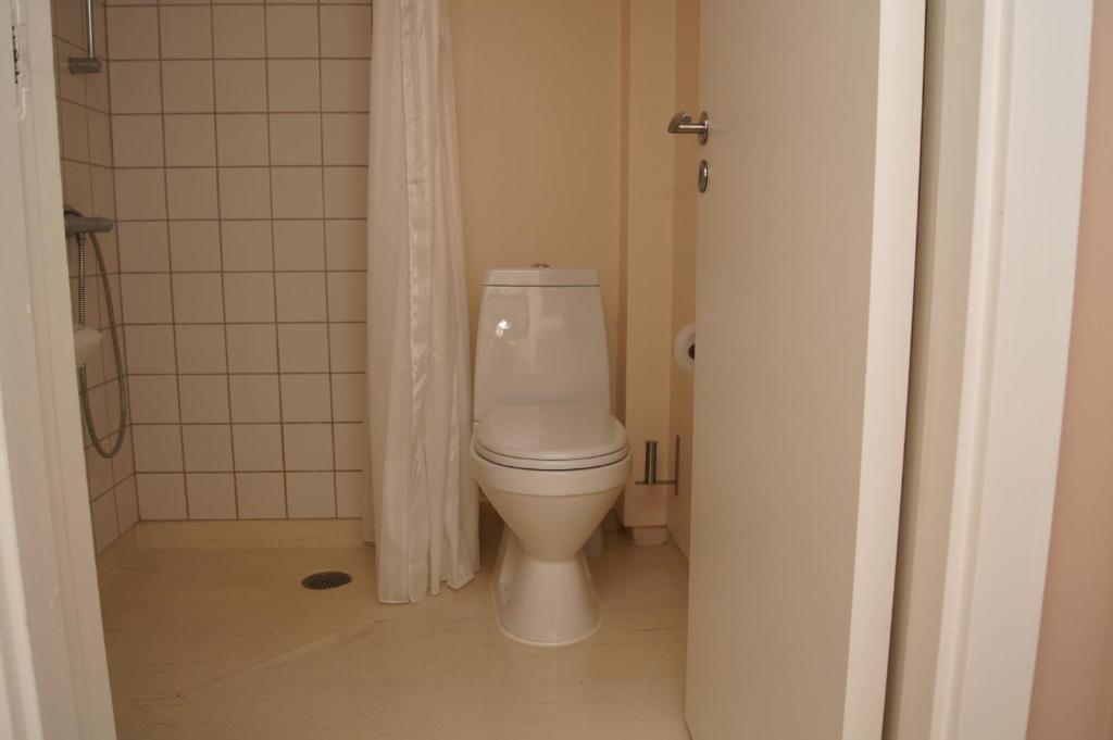 Hotel Radhuskroen Frederikssund Zimmer foto